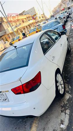 كيا سيراتو